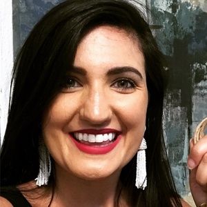 Meet your Posher, Cristina